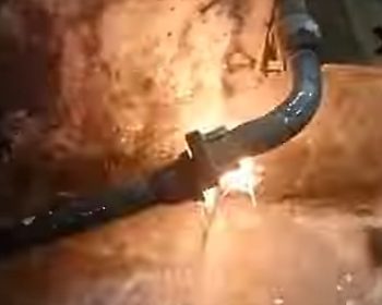 Gas pipe clamp sparking electrical fault