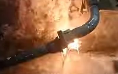 Gas pipe clamp sparking electrical fault